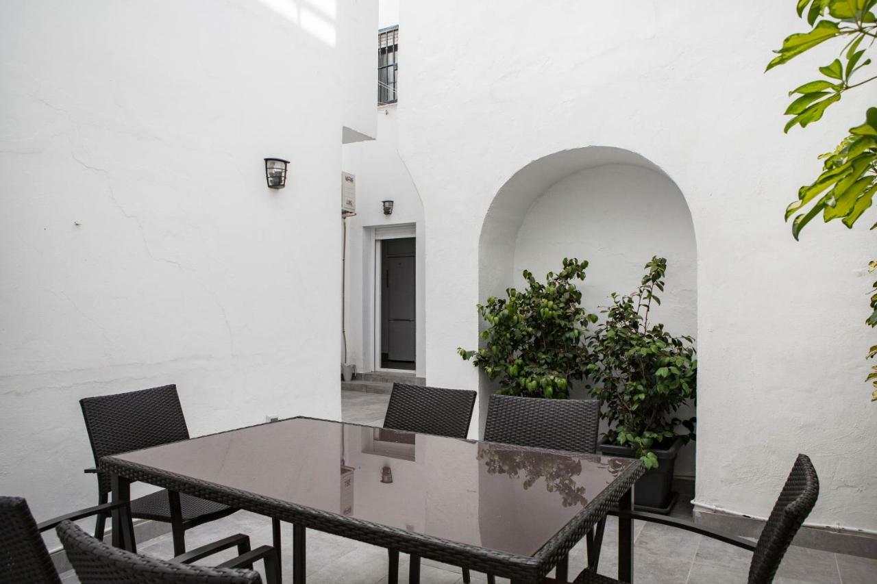 Apartamento Mendoza Seville Exterior photo